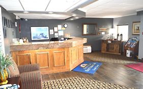 Americas Best Value Inn And Suites St. Cloud